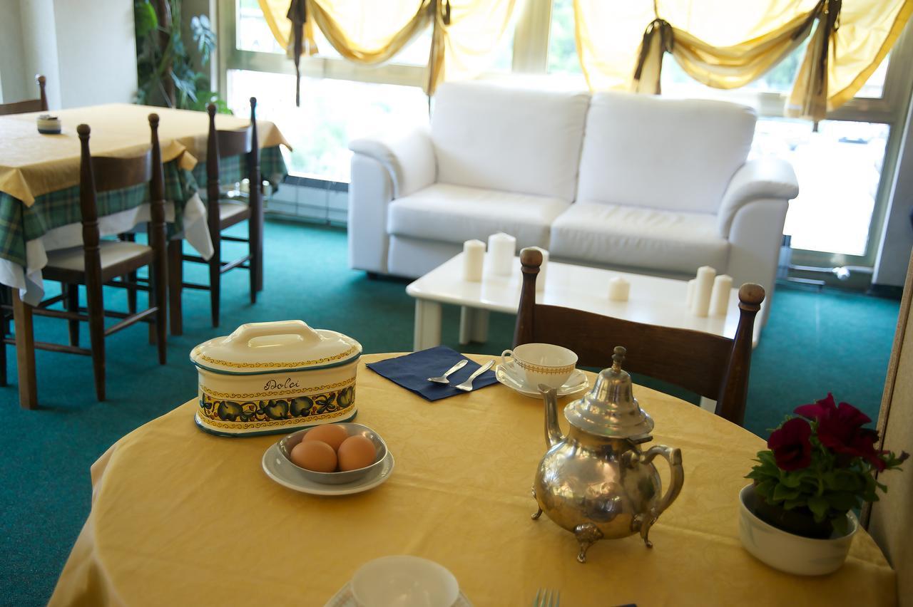 Hotel Dell' Olmo Ormea Eksteriør billede